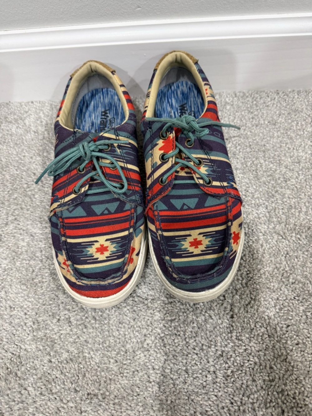 Wrangler Womens Aztec-Pattern Canvas Flats in Navy, Teal, Red, Cream